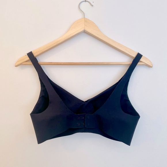 Lululemon Like Nothing Bra - Picture 3 of 4